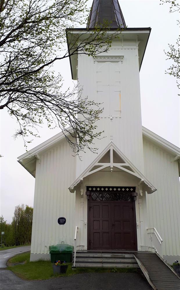 Kvalsund kirke - Klikk for stort bilde
